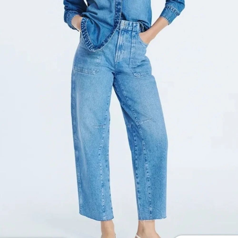 NWT Free Assembly Carpenter Barrel Jeans In Sky Blue Indigo Wash Size 4